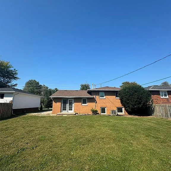 1860 Service Rd — Photo 31