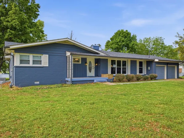 110 Walnut Dr, Hendersonville, TN 37075