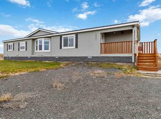 5827 E Little Basin Rd, King Hill, ID 83633