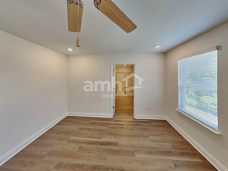 968 Grafton Ridge Dr — Photo 17