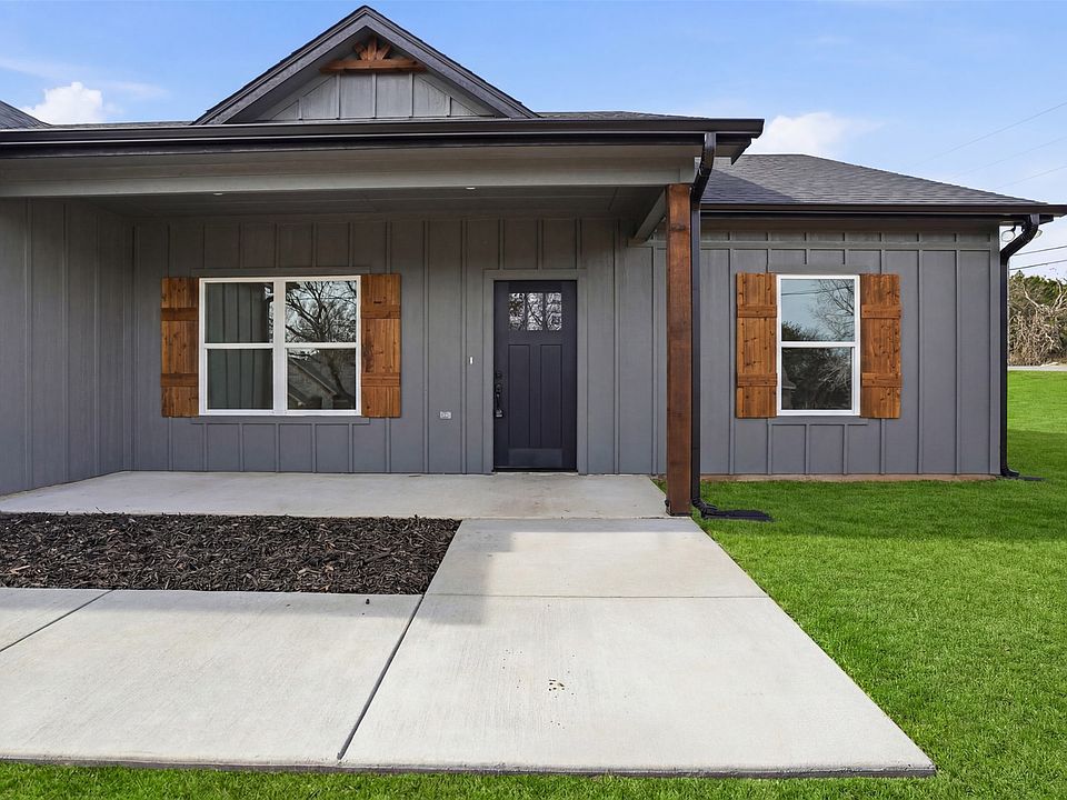 1st image of 4300 Lucero Dr