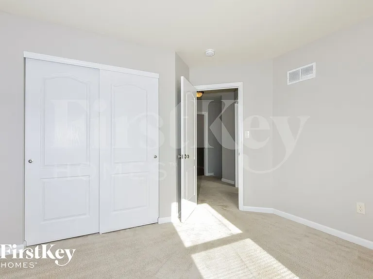 230 Cimarron Ridge Xing — Photo 11