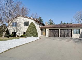 8976 Trista Ln, Saint Bonifacius, MN 55375