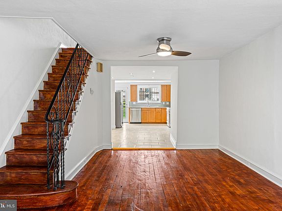 3rd image of 1223 Latona St