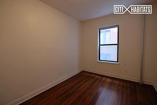 Rented by Citi Habitats | media 52