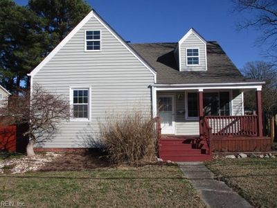 723 Sparrow Rd, Chesapeake, VA, 23325