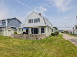 15 Highland Ave, Wells, ME 04090