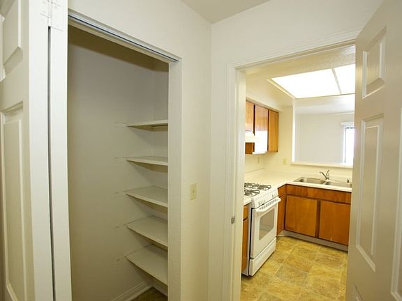 5th image of 201 Abrell Rd #2B-1Ba