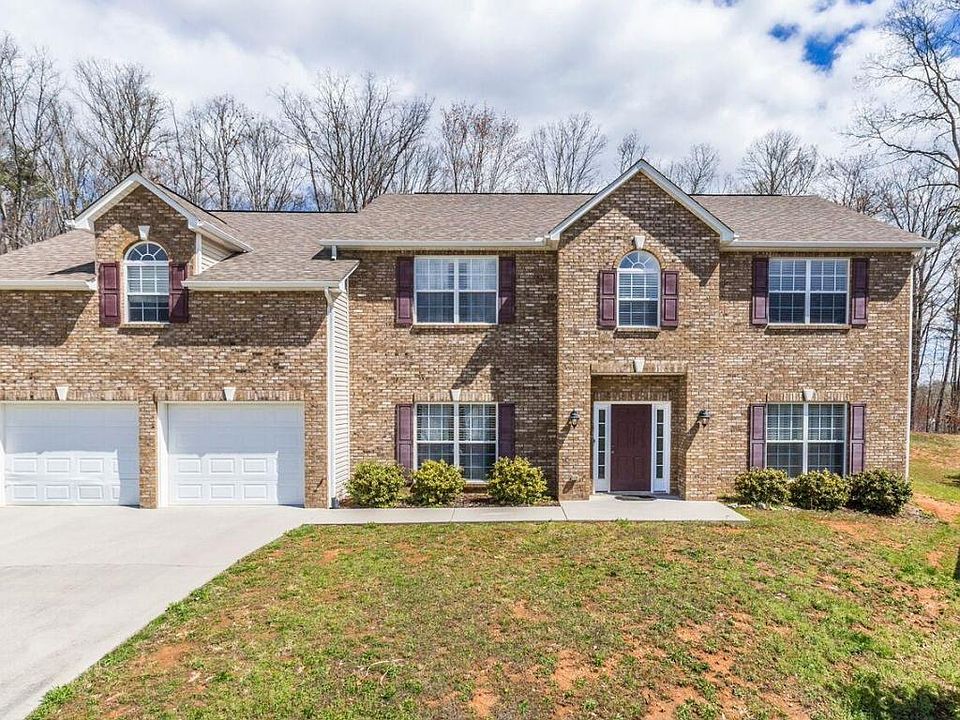1st image of 3028 Oakwood Hills Ln