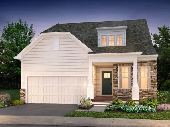 926 Tillinghast Dr, Oxford, CT 06478