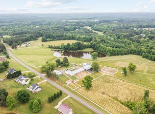 1094 Roberts Chapel Rd, Stem, NC 27581