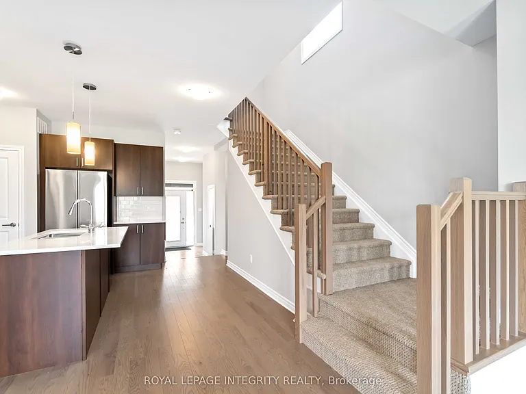 634 Fisher St — Photo 16