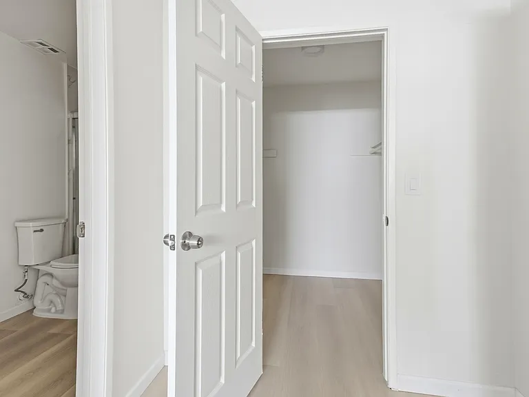 3873 College Ave #5 — Photo 21