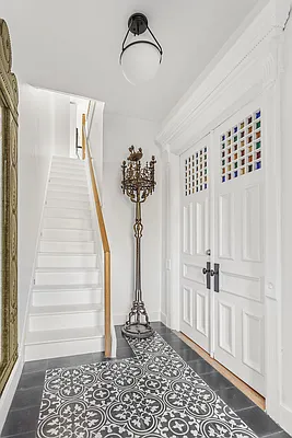 Rented by Corcoran | media 10