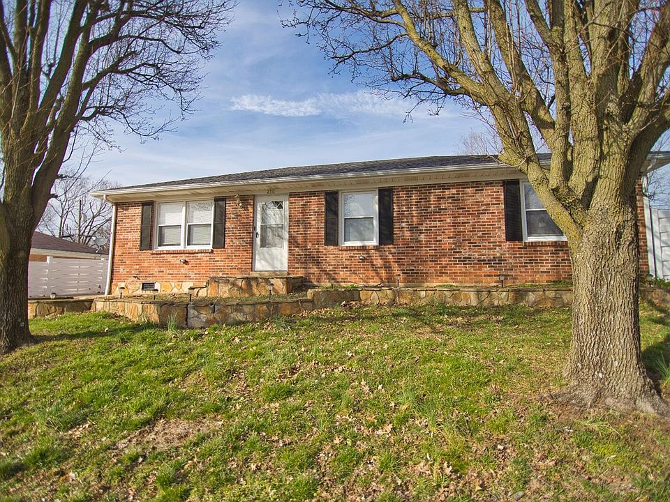 1st image of 212 Laurel Ln