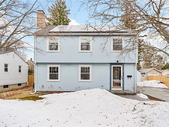 2nd image of 346 Chestnut St