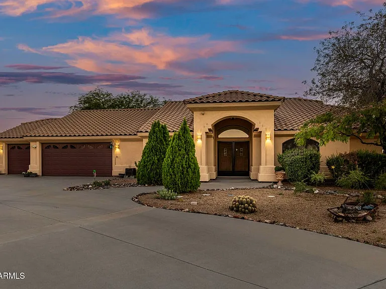 35665 S Caballero Dr — Photo 1