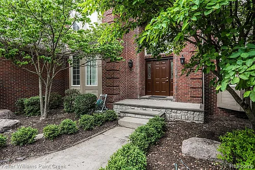 3122 Hedgewood Ln Photo 1