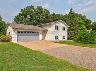 10180 254th Ave NW, Zimmerman, MN 55398