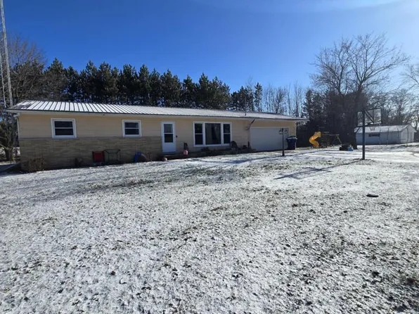 N3652 COUNTY ROAD Q, Waupaca, WI 54981