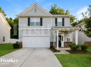 9632 Hamel St, Charlotte, NC 28215