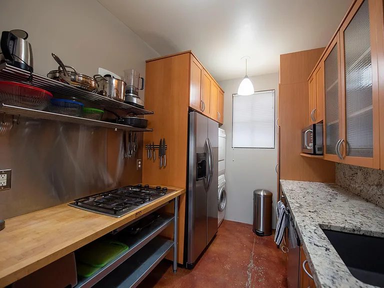 336 W Broadway #310 — Photo 6