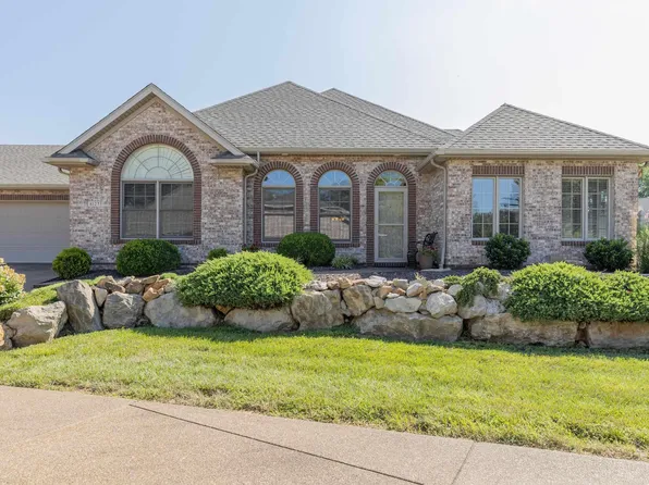 8127 Wolf Creek Ct, Evansville, IN 47712