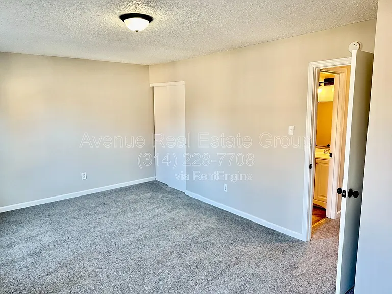 879 Delray Dr — Photo 7