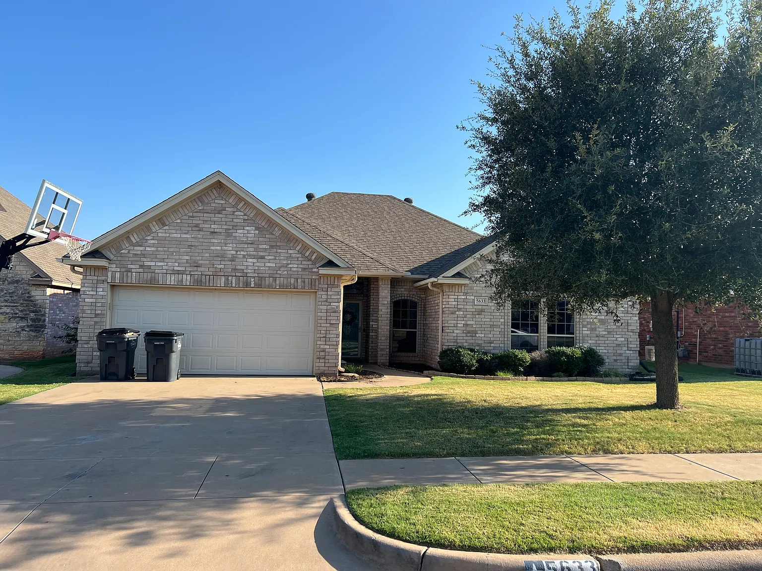 4 bed, 1862 sqft, $2,650 — Photo 1