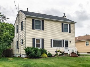 1 Ruth Pl, Manville, NJ 08835