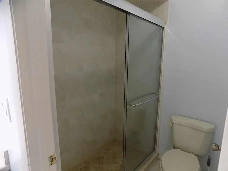 5350 Myrtle Wood #5350 — Photo 17