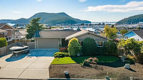 5115 Kingsway Photo 1