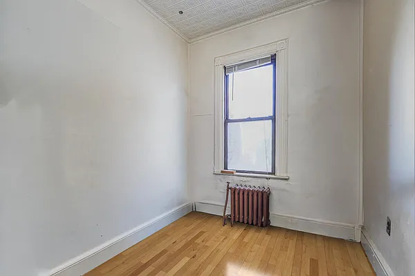 Sold by Ben Bay Realty Co. of Bay Ridge | media 31