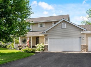 12864 Fondant Trl N, Hugo, MN 55038