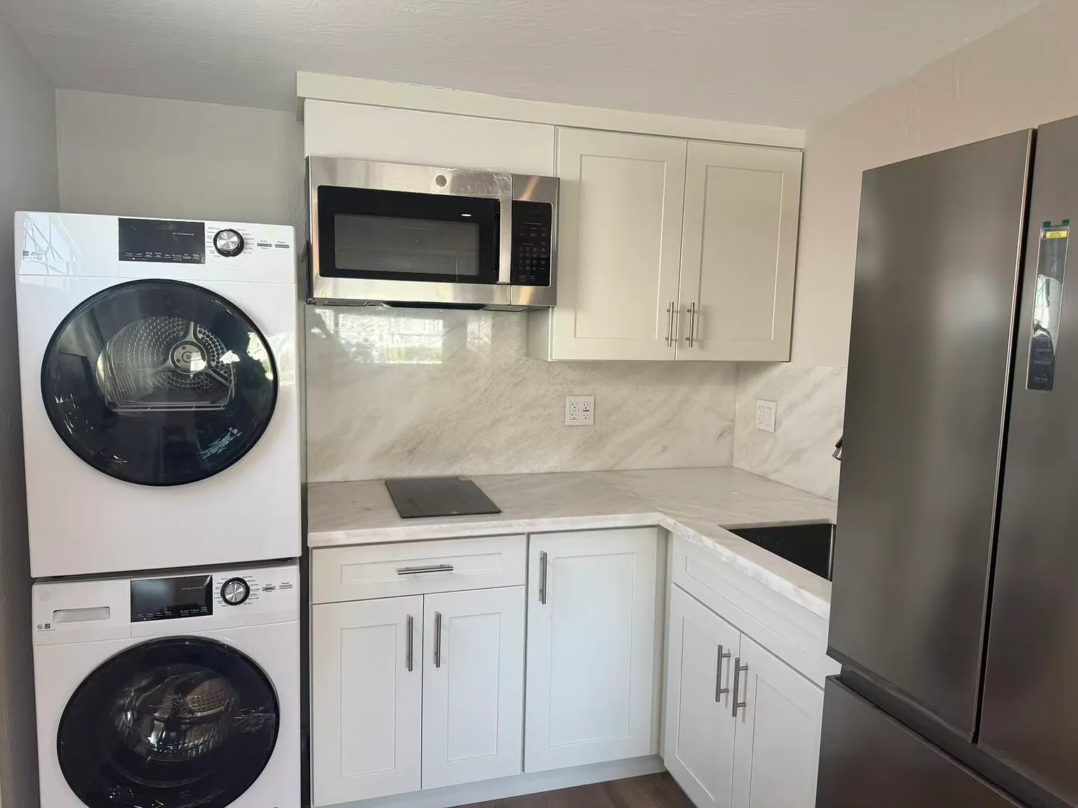 Studio, 300 sqft, $22,000 — Photo 2