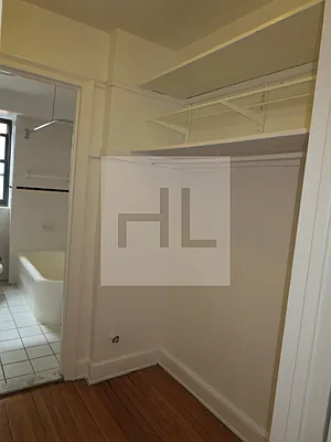 Rented by Highline Residential | media 11