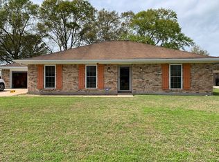 110 Corral Way Dr, Bourg, LA 70343
