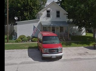 520 5th St, Andover, IL 61233