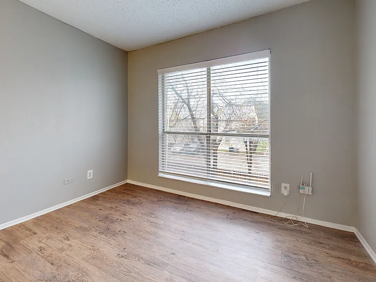 Addison Apartments at the Park — Photo 113