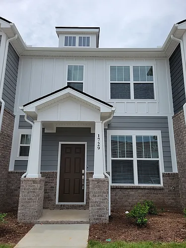 1729 Frodo Way Photo 1