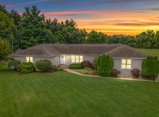 6020 W Territorial Rd, Camden, MI 49232