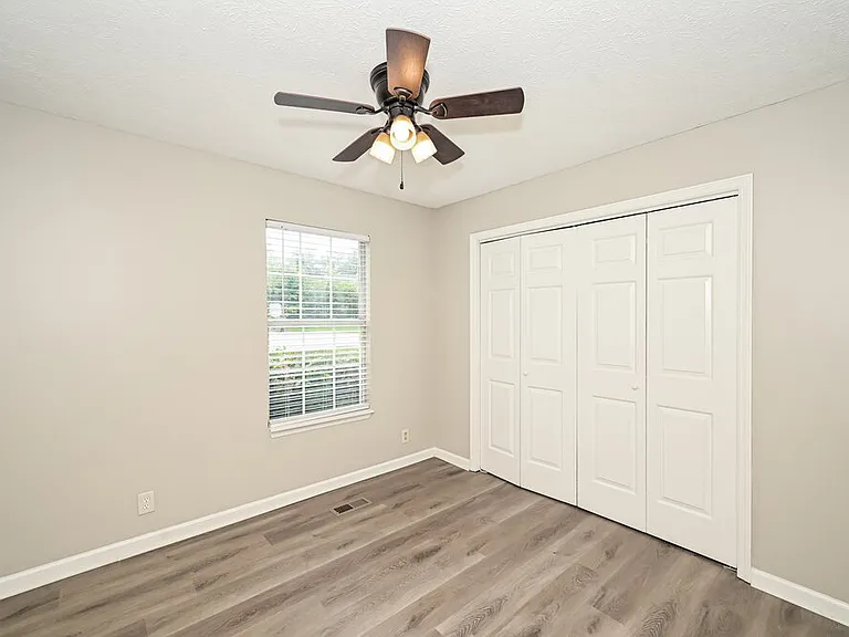 5340 Village Way — Photo 11