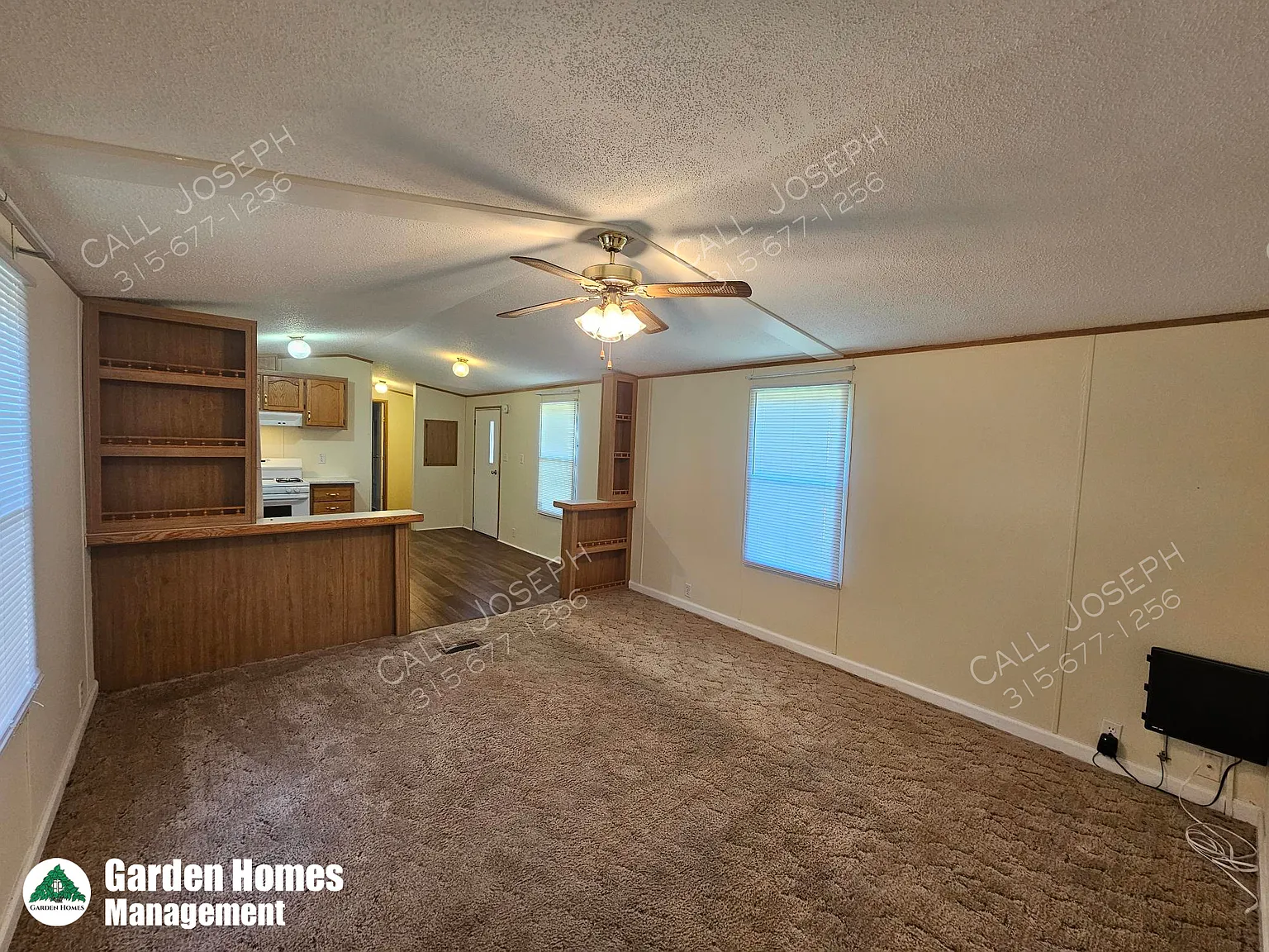 3 bed, 1.5 bath, 924 sqft, $1,460 — Photo 4