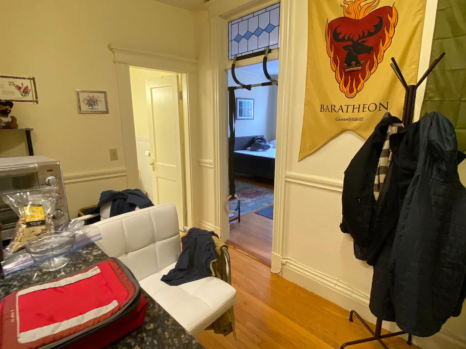 Studio, 450 sqft, $2,300 — Photo 3