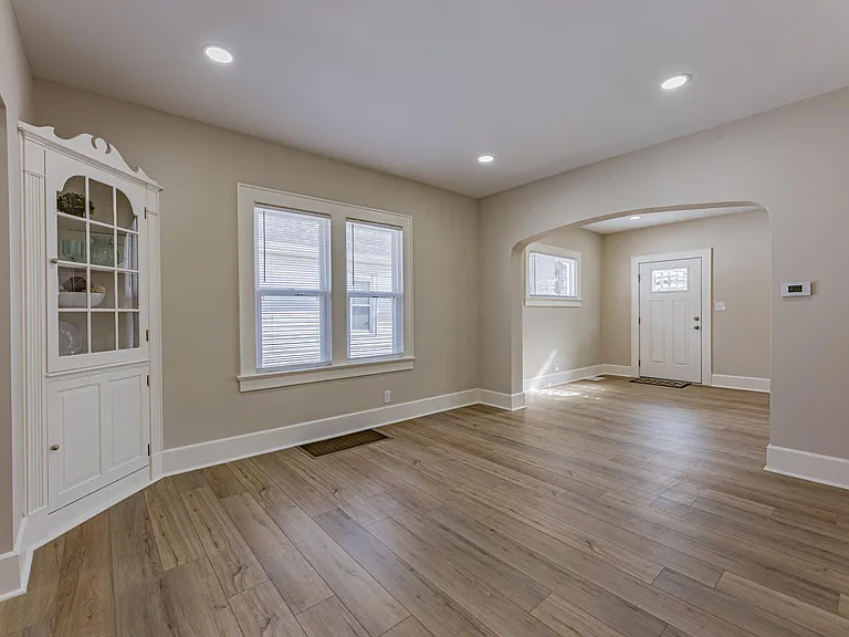 2727 Austin Ave — Photo 14