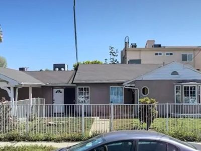 6016 Bellaire Ave, North Hollywood, CA, 91606