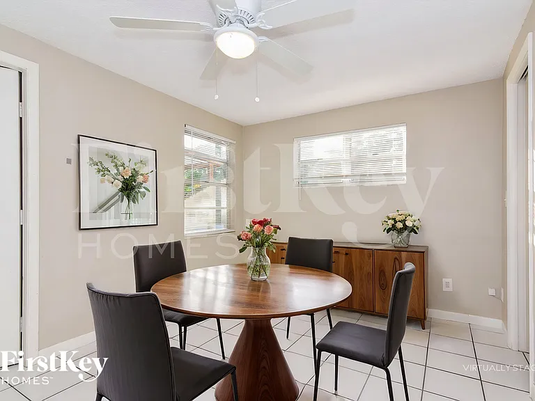 6708 Timberlane West Dr — Photo 8