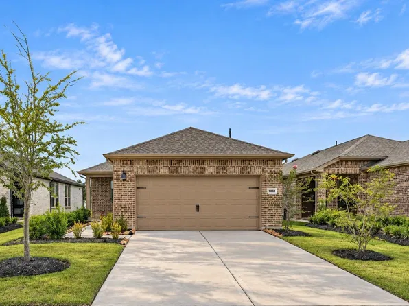 7831 Rolling Stone Dr, Fulshear, TX 77441