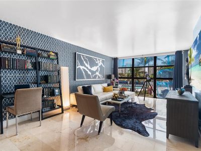200 Leslie Dr APT 202, Hallandale Beach, FL, 33009