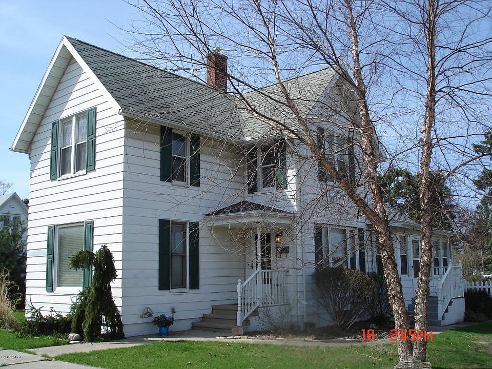 1st image of 9 Hillsborough St